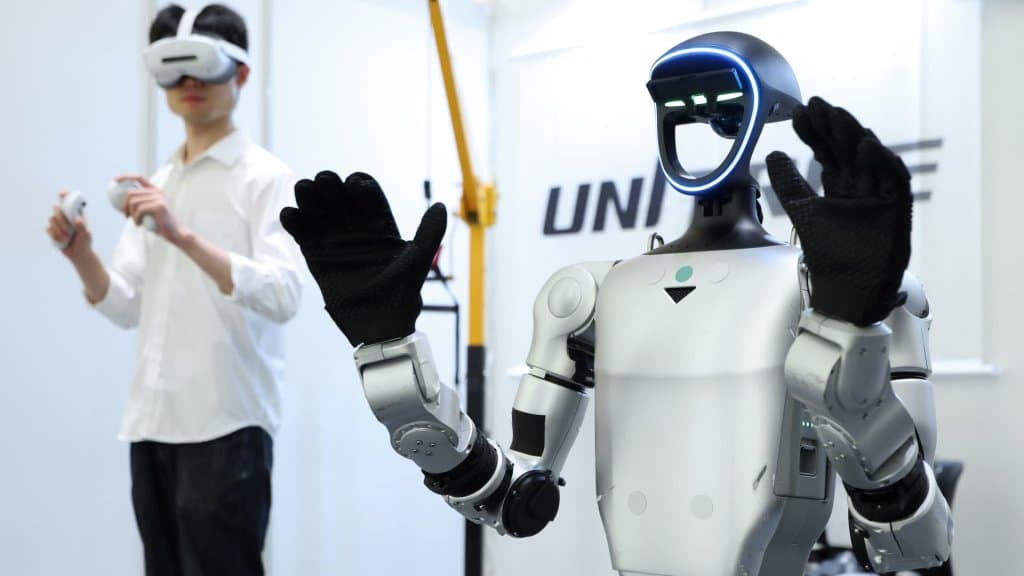 Unitree IPO định giá 9 tỷ USD phản ánh cơn sốt robot hình người và cuộc đua Physical AI giữa Trung Quốc với Tesla.